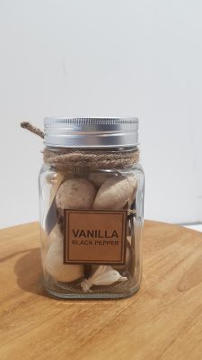bottle potpouri vanilla 7.5×7.5×11.5cmnatural