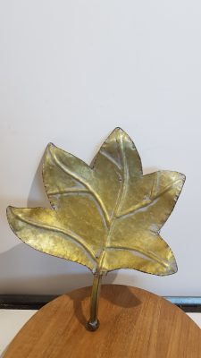 tray fig leaf l29.0w26.5h5.5goud