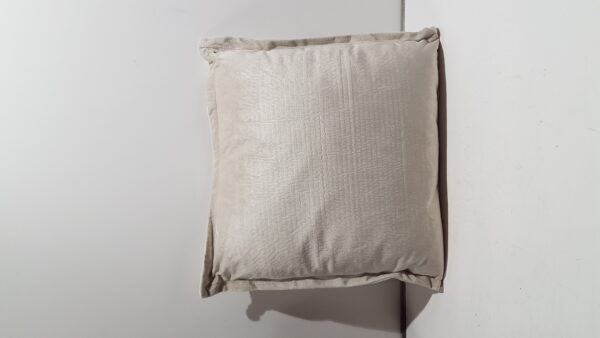 Kussen Kylie 45x45cm pebble