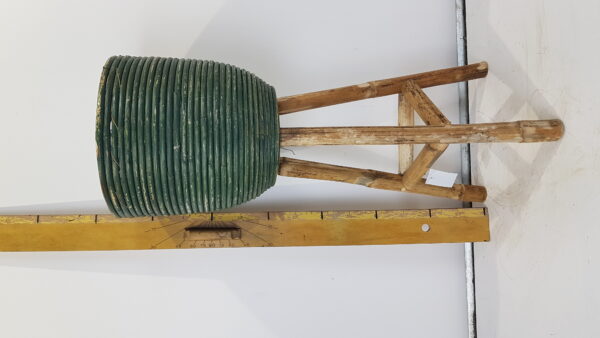 pot stripe wooden legs green d25h64cm