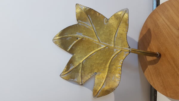 tray fig leaf l34.5w31.0h5.5goud